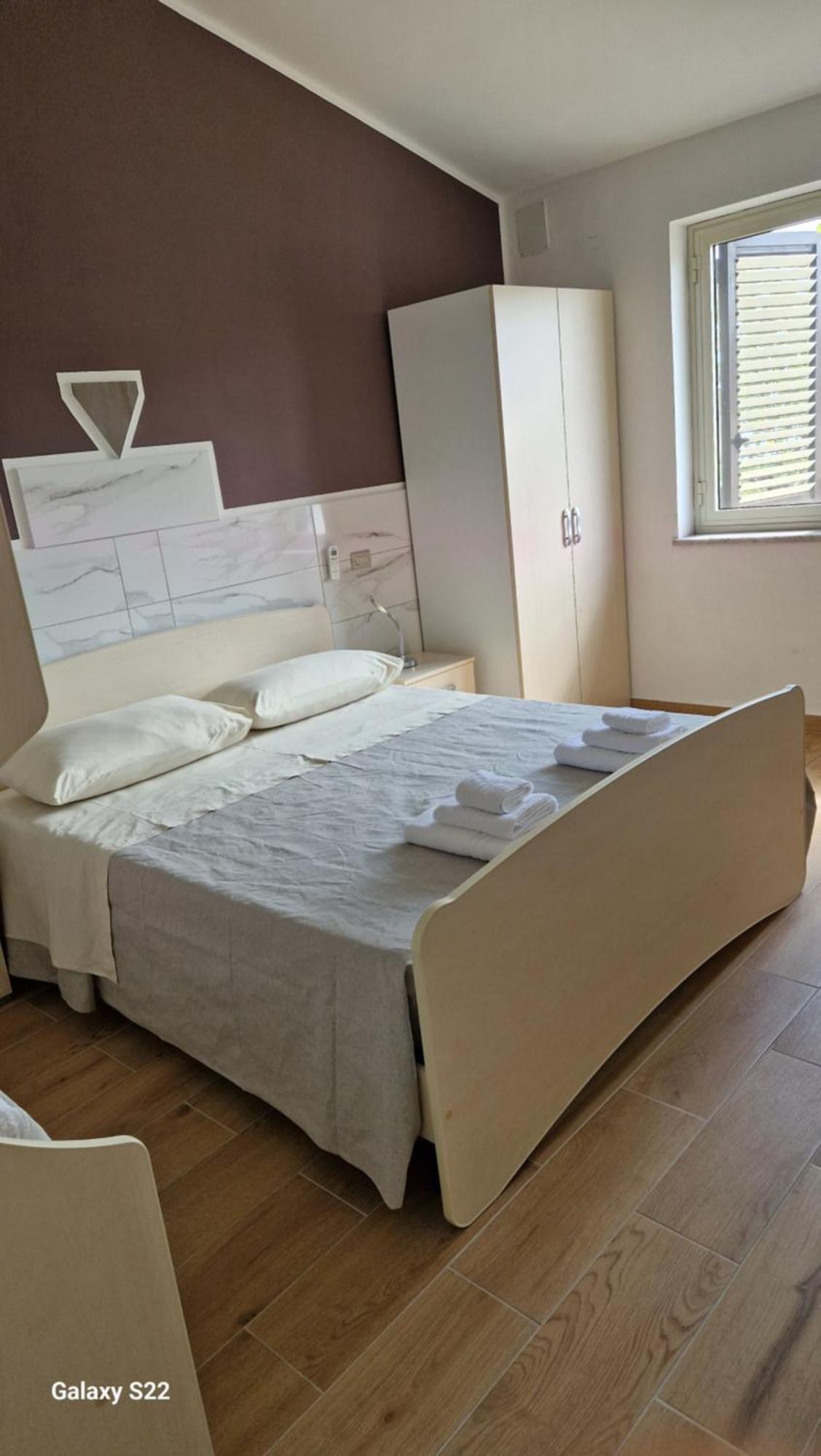 Aria E Sole Bed & Breakfast Caulonia Dış mekan fotoğraf